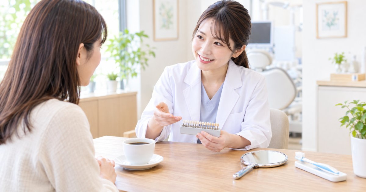 コーヒーや加齢が原因？歯が黄ばむ理由とセルフケアの限界を解説